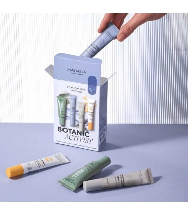 BOTANIC ACTIVIST Mini 4-Step Routine Set Cosmetice pentru calatorii Madara